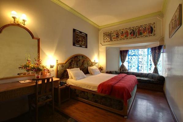 Hotel Samrat International